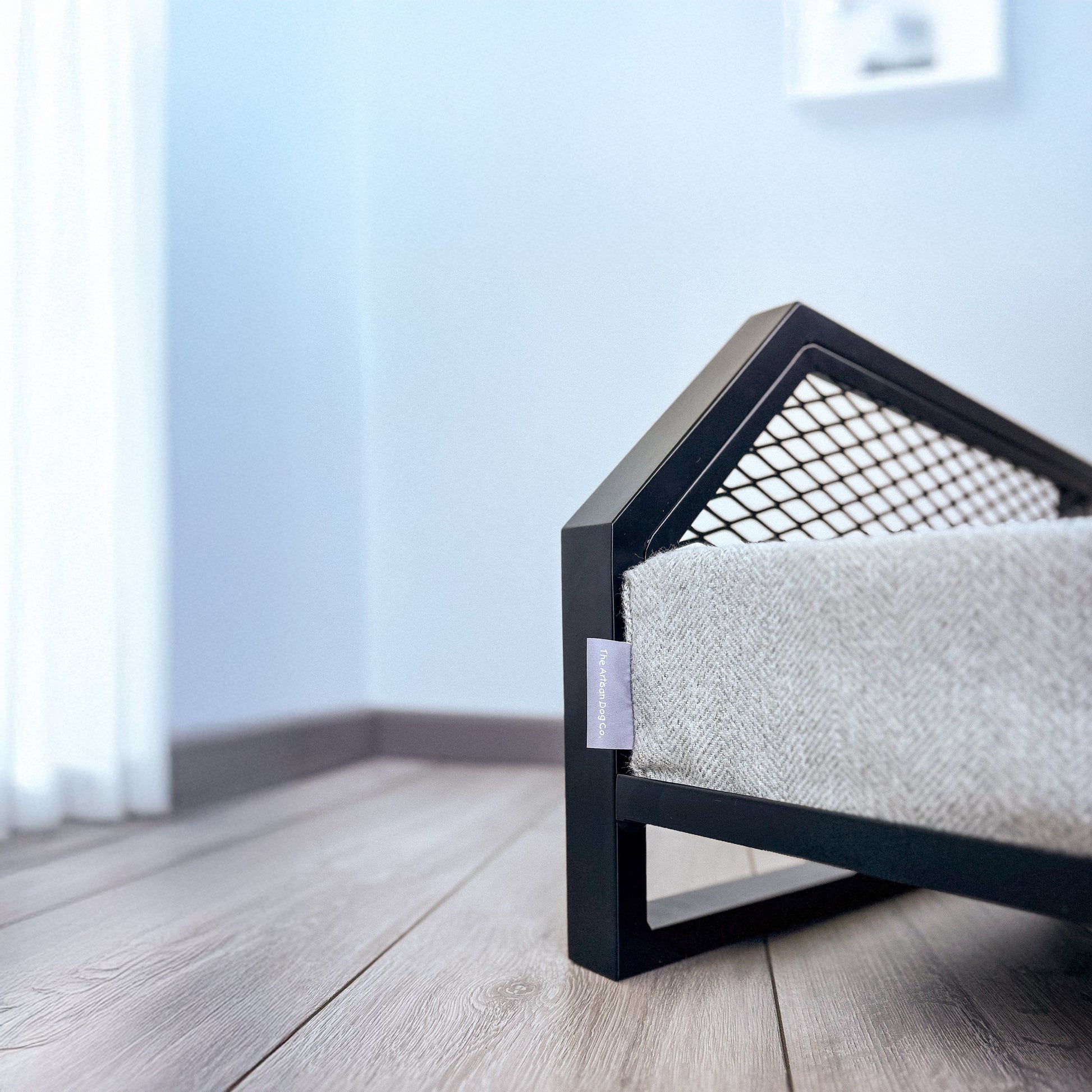 quality pet bed with raised sides to provide a comfortable place for your pet to feel secure and happy. 